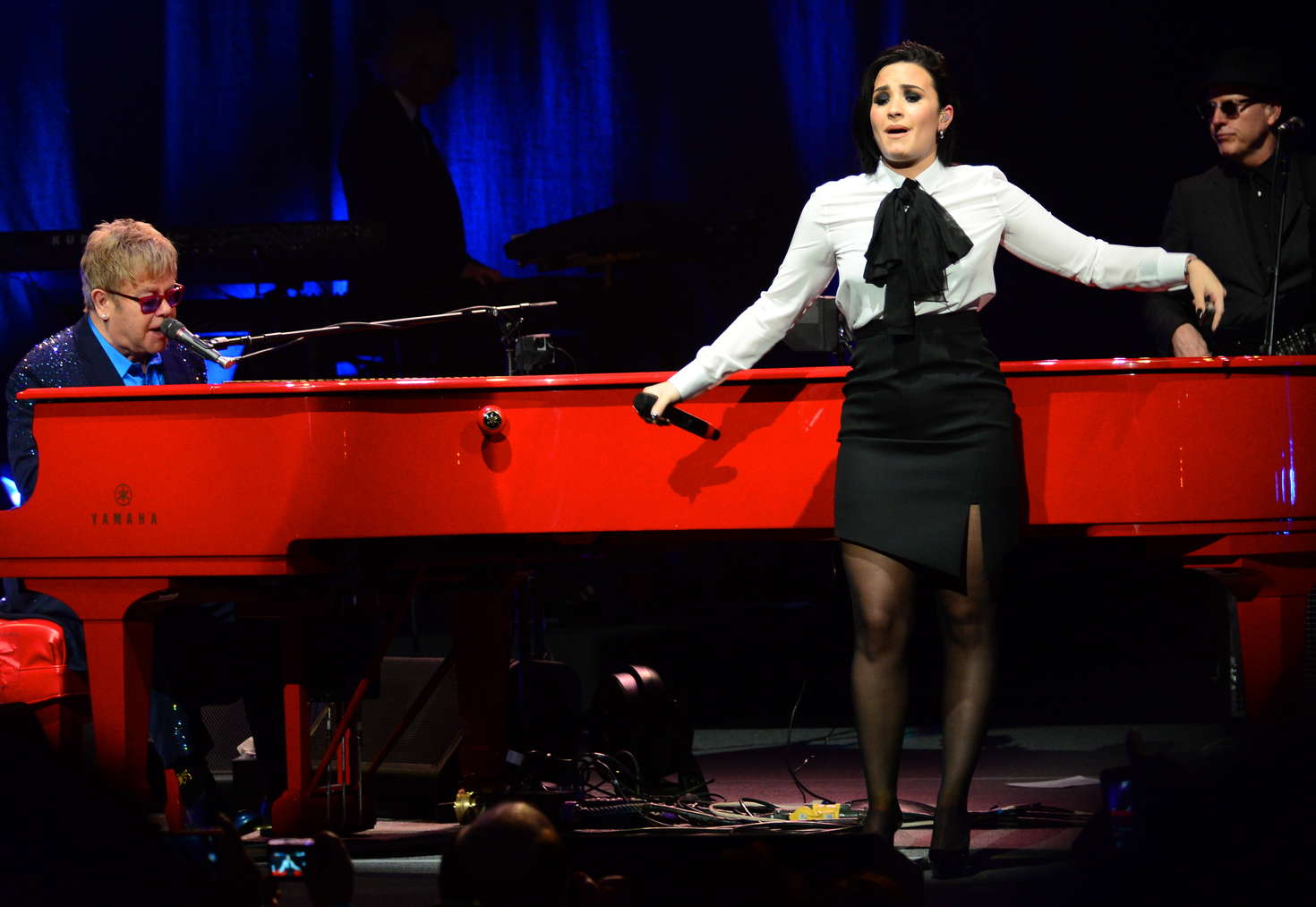 Demi Lovato 2016 : Demi Lovato: Performing with Elton John at the Wiltern -20