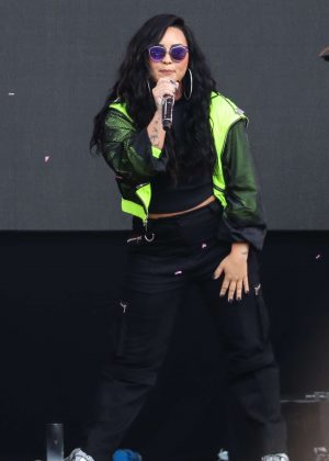Demi Lovato - Performs at BBC Radio 1's Biggest Weekend in Swansea