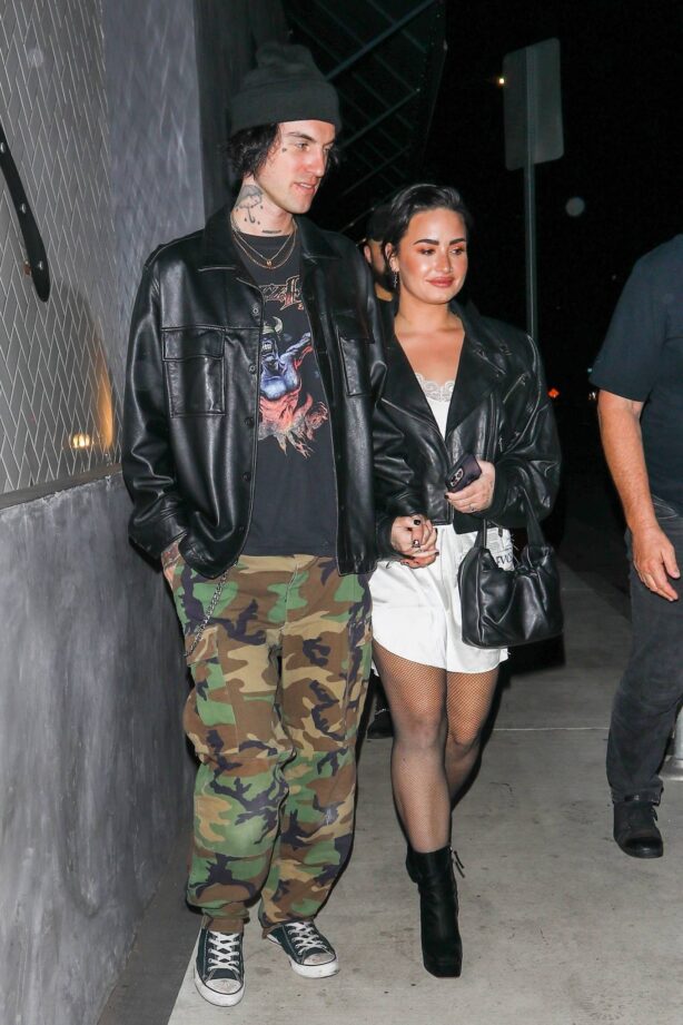 Demi Lovato - With her boyfriend Jutes seen at Crossroads Kitchen in LA