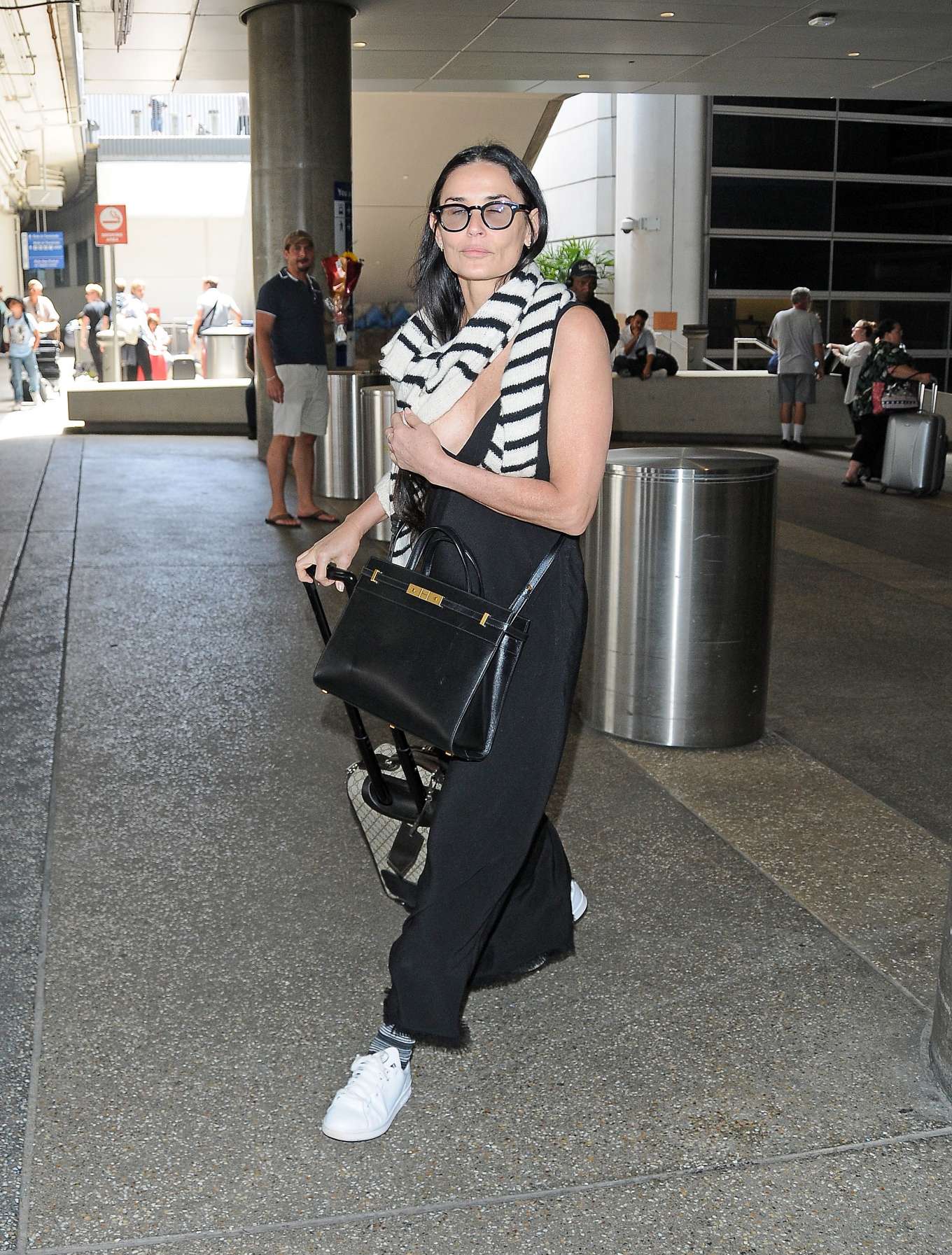 Demi Moore â€“ Arrives at LAX International Airport in LA