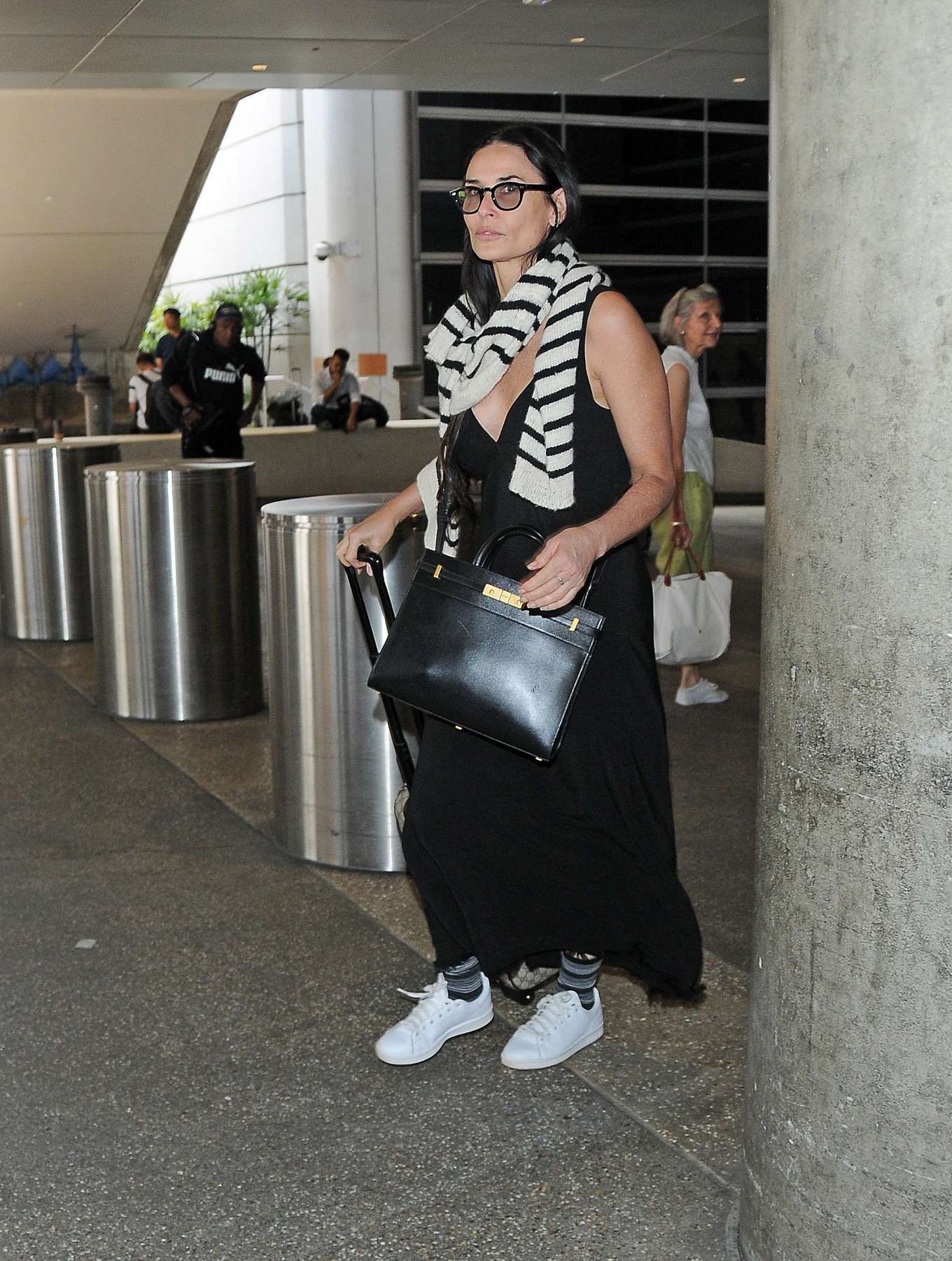 Demi Moore â€“ Arrives at LAX International Airport in LA