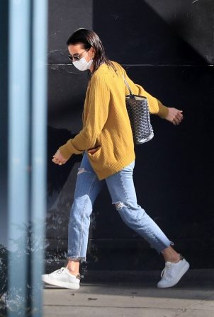 Demi Moore - Leaving a hair salon in West Hollywood