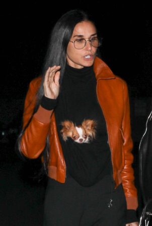 Demi Moore - Seen with a mystery guy in Beverly Hills