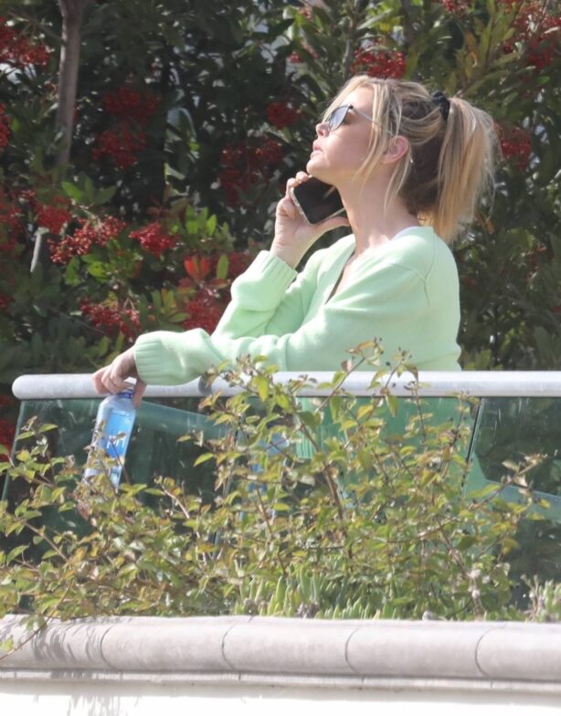 Denise Richards - Spotted chatting on the phone in Malibu