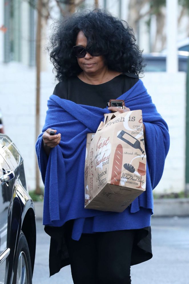Diana Ross in Blue at Bristol Farms in Beverly Hills