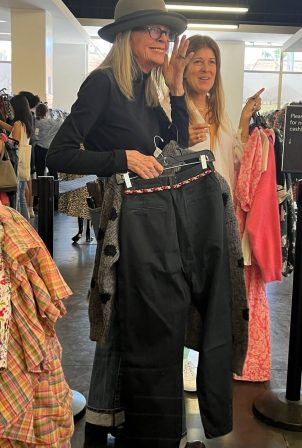 Diane Keaton - Seen shopping for a clothing brand The Great in Beverly Hills