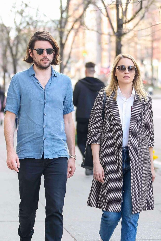 Dianna Agron and Winston Marshall - Take a stroll in NYC