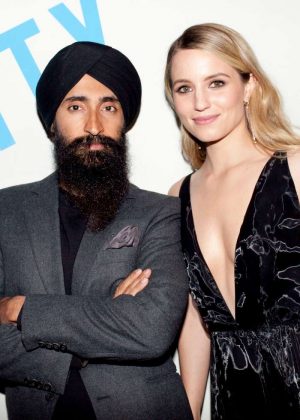 Dianna Agron - Free Arts NYC Honors Legendary Conceptual Artist Lawrence Weiner in NYC