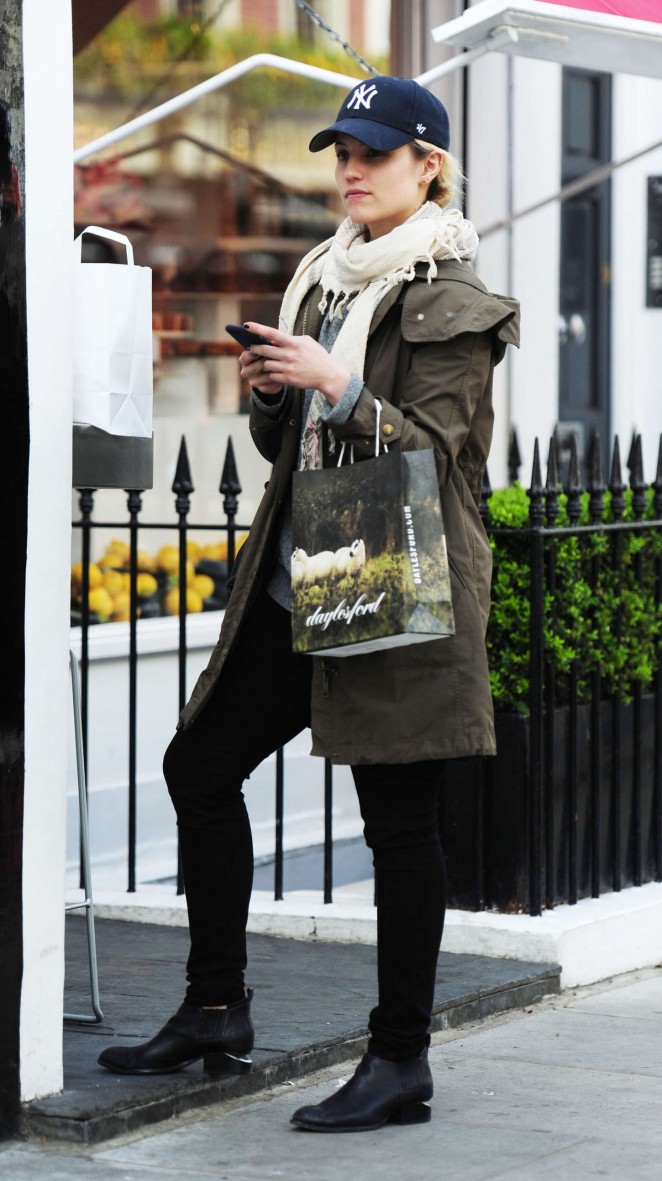 Dianna Agron - Out and about in Notting Hill