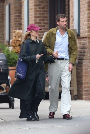 Dianna Agron - With Harold Ancart seen on streets of New York