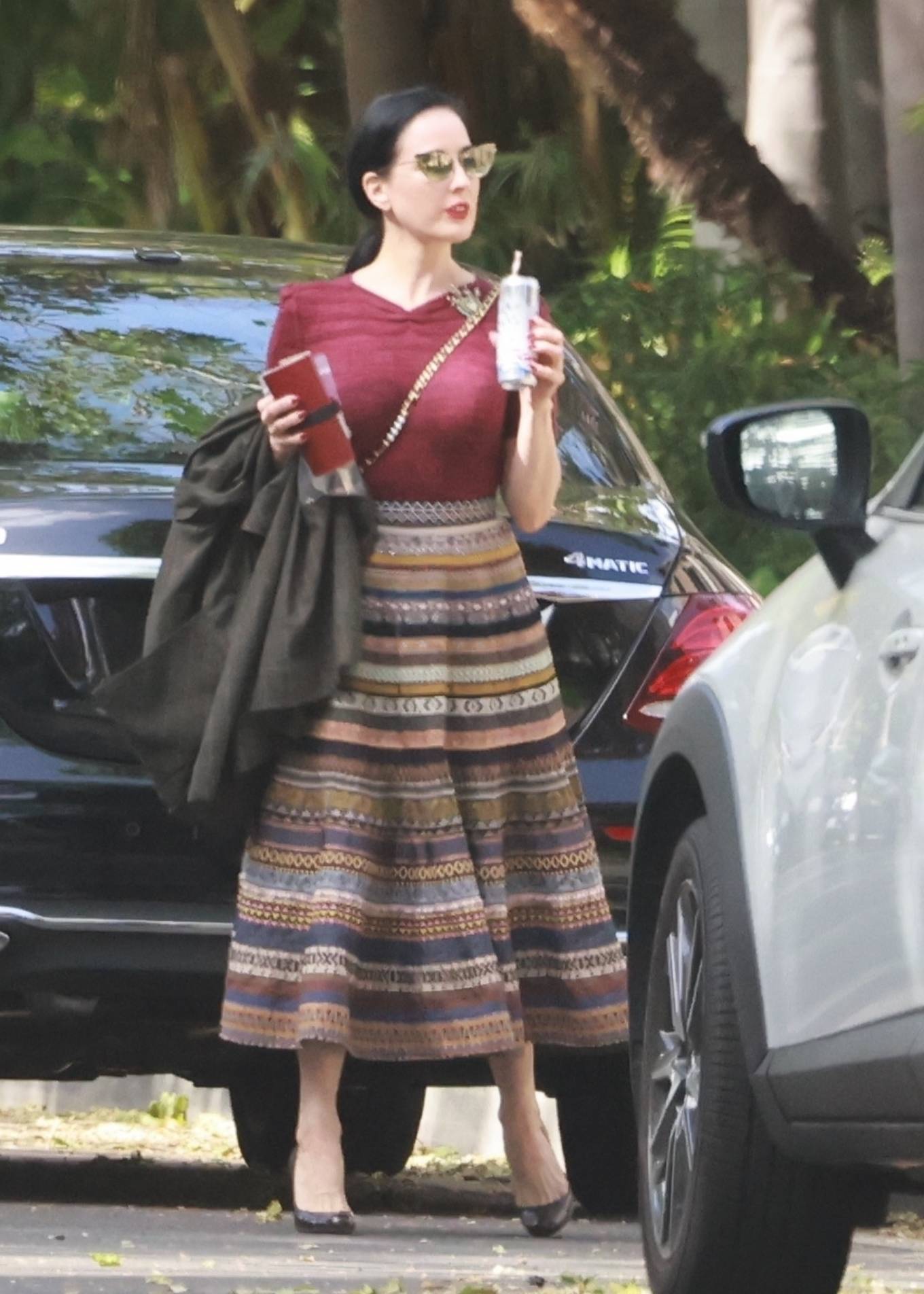 Dita Von Teese - Out for lunch in Los Angeles