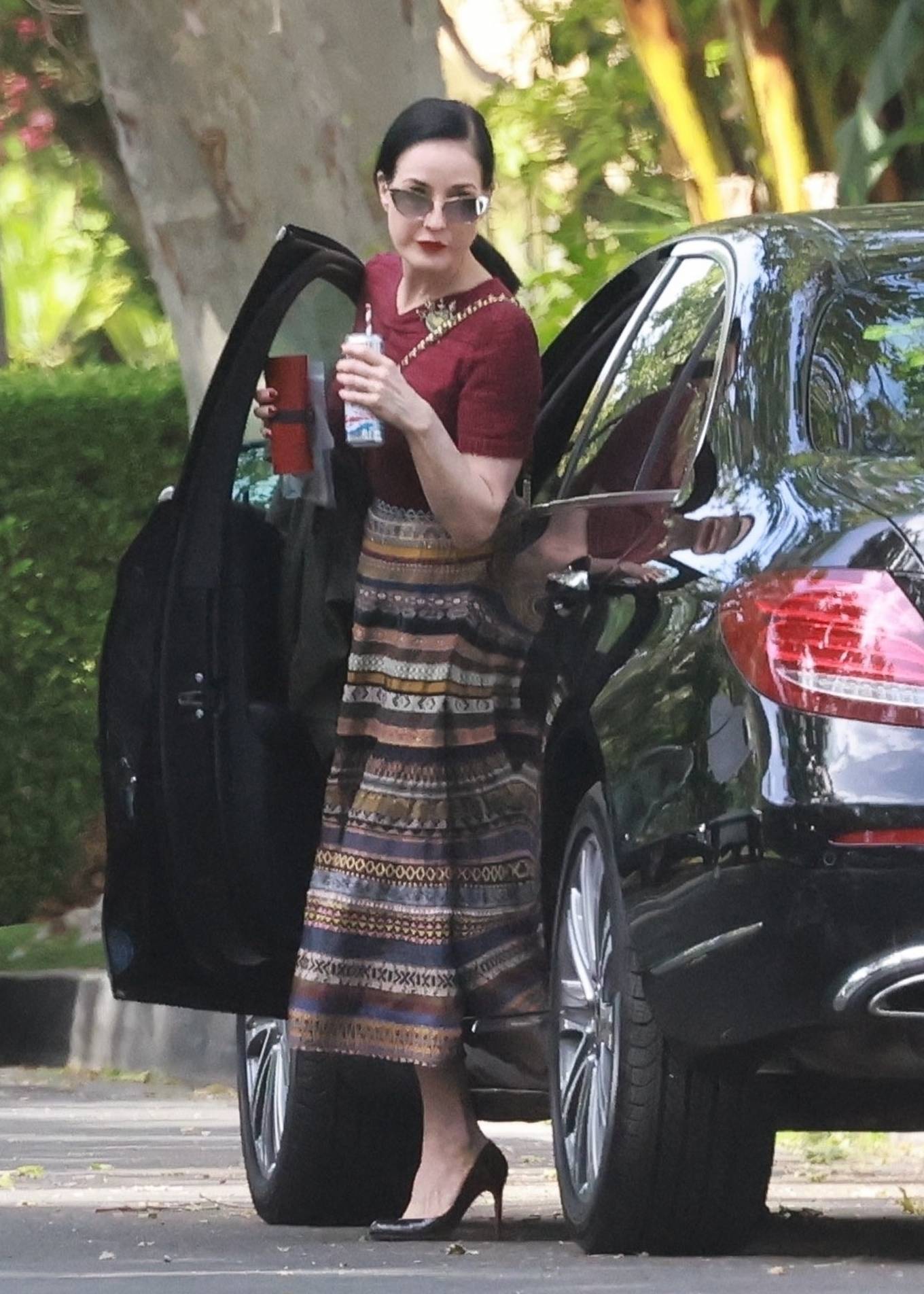 Dita Von Teese 2022 : Dita Von Teese – Out for lunch in Los Angeles-07