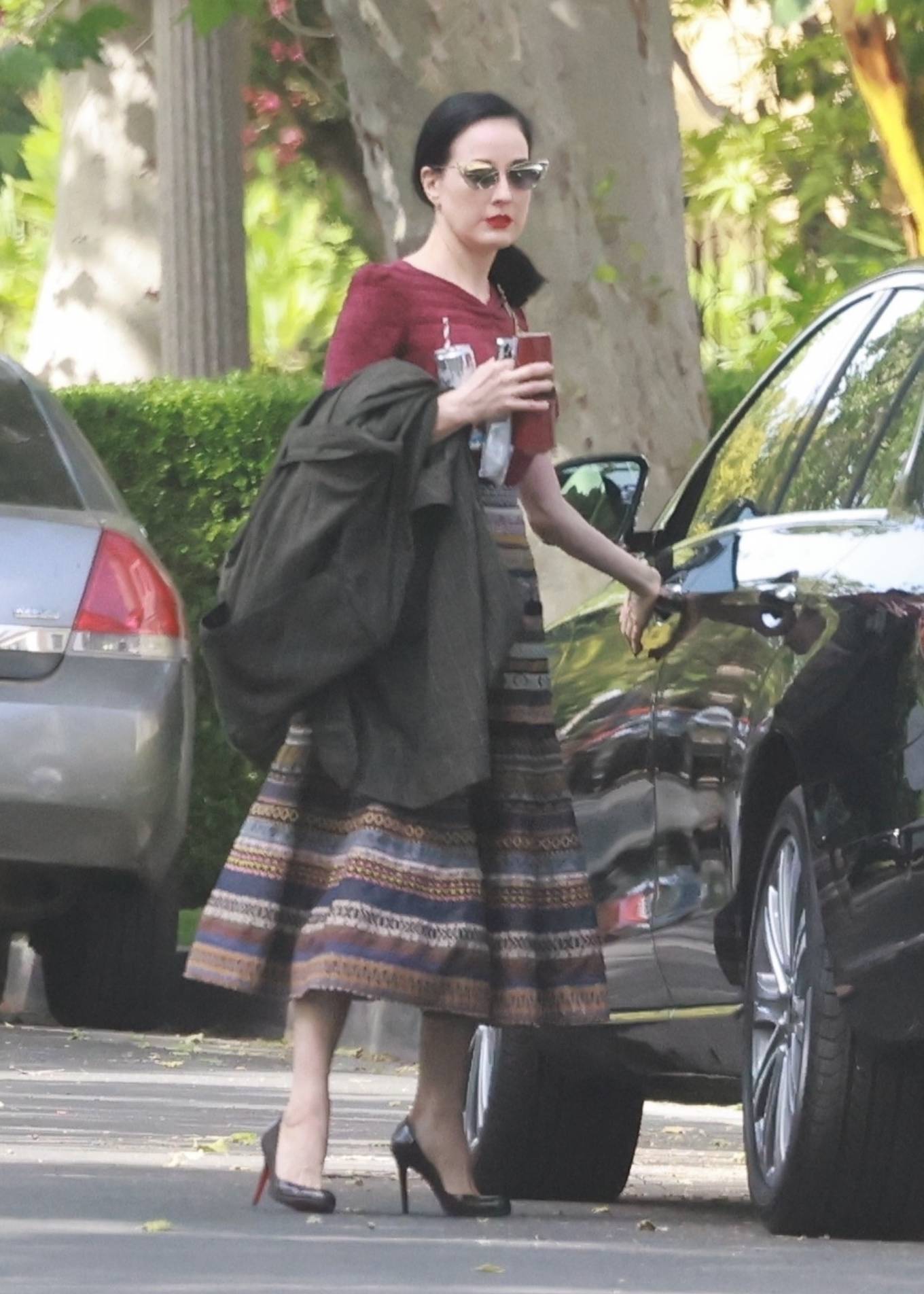 Dita Von Teese 2022 : Dita Von Teese – Out for lunch in Los Angeles-27
