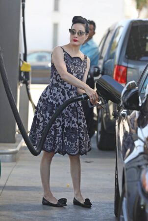 Dita Von Teese - steps out in Los Angeles and fills up on gas