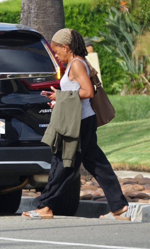 Doria Ragland - Seen while out in Los Angeles