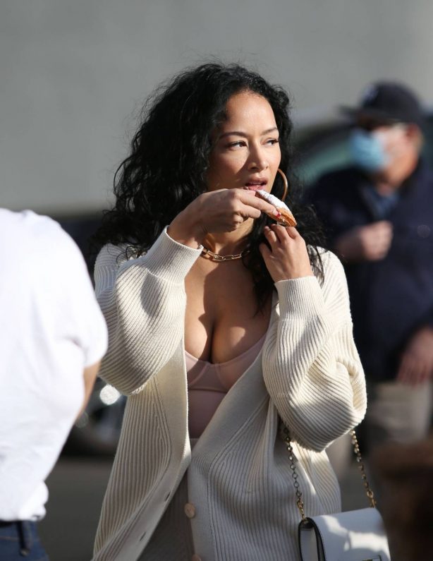 Draya Michele - Enjoys Beignets Delivered by Christina Milian and the Grinch in Los Angeles