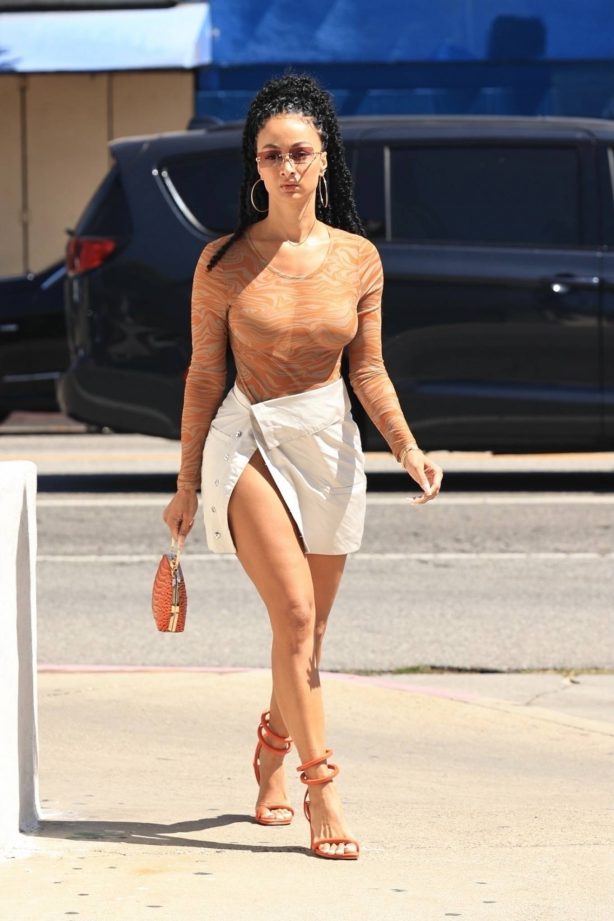 Draya Michele - Spotted running errands in Los Angeles