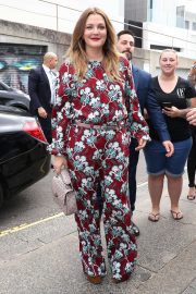 Drew Barrymore - Arriving at her Flower Beauty Event in Sydney
