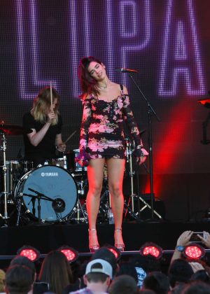 Dua Lipa - Performs at 'Jimmy Kimmel Live' in Los Angeles