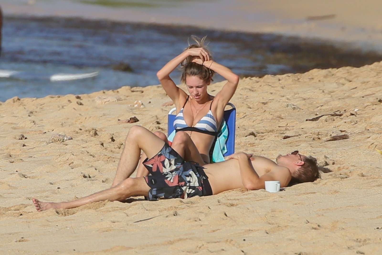 Dylan Penn in Bikini on the beach in Hawaii. 