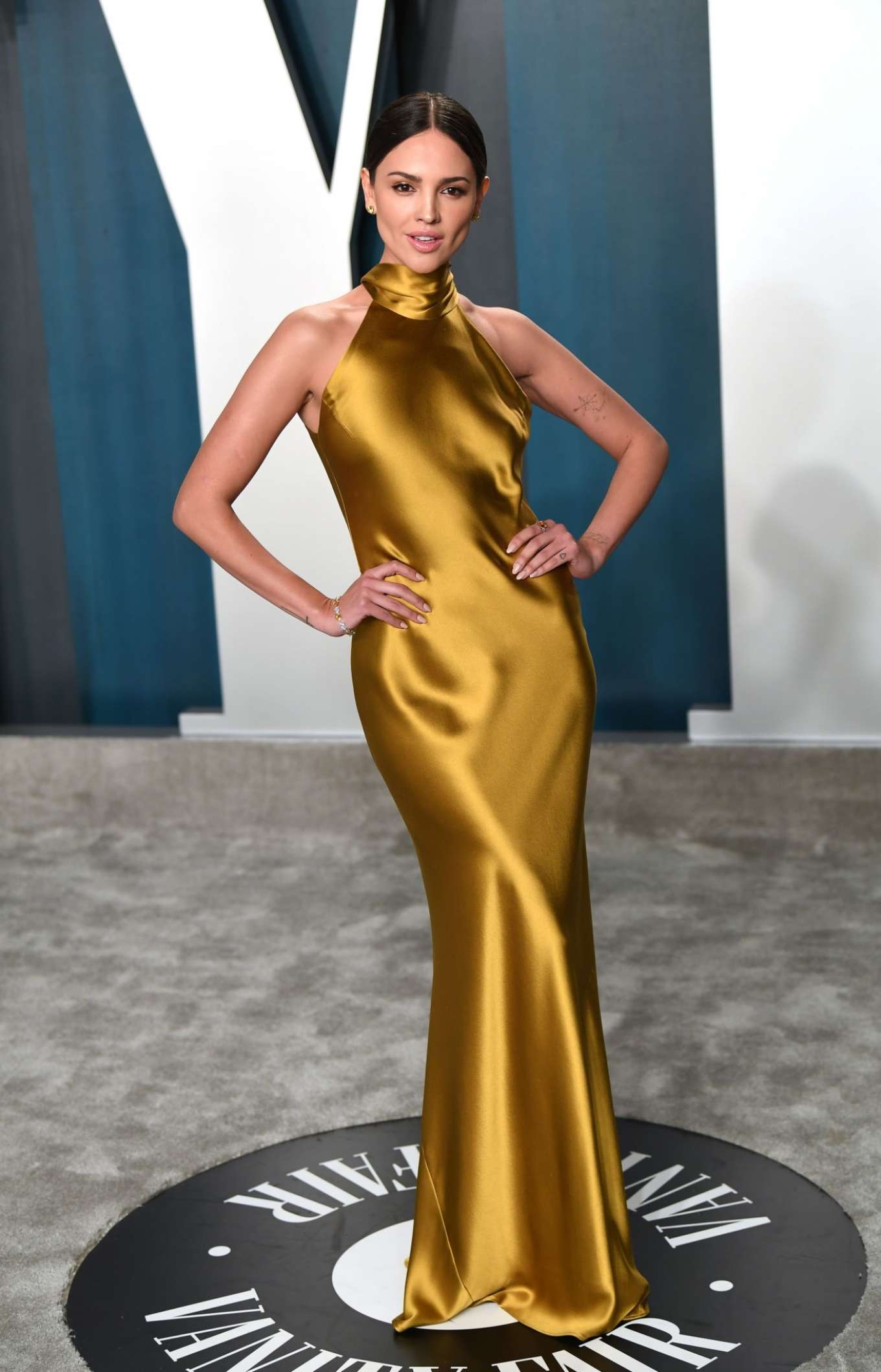 Eiza Gonzalez - 2020 Vanity Fair Oscar Party in Beverly Hills-05 | GotCeleb