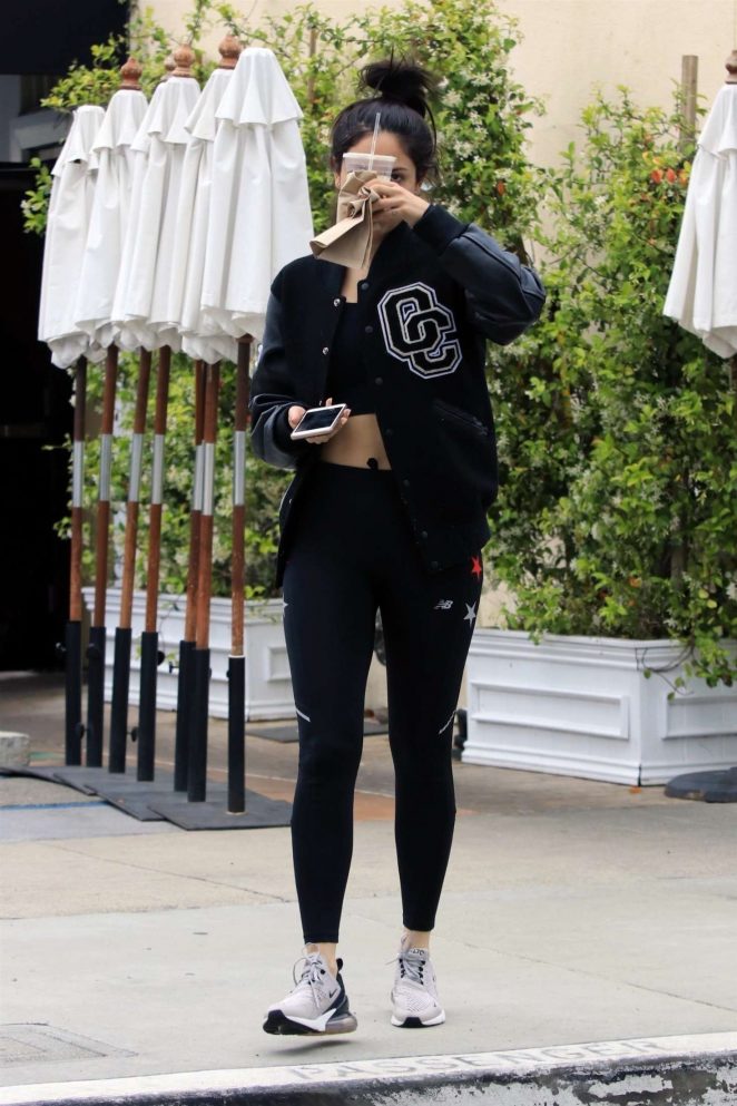 Eiza Gonzalez - Out in Los Angeles