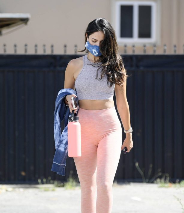 Eiza Gonzalez - Seen after work out in Los Angeles