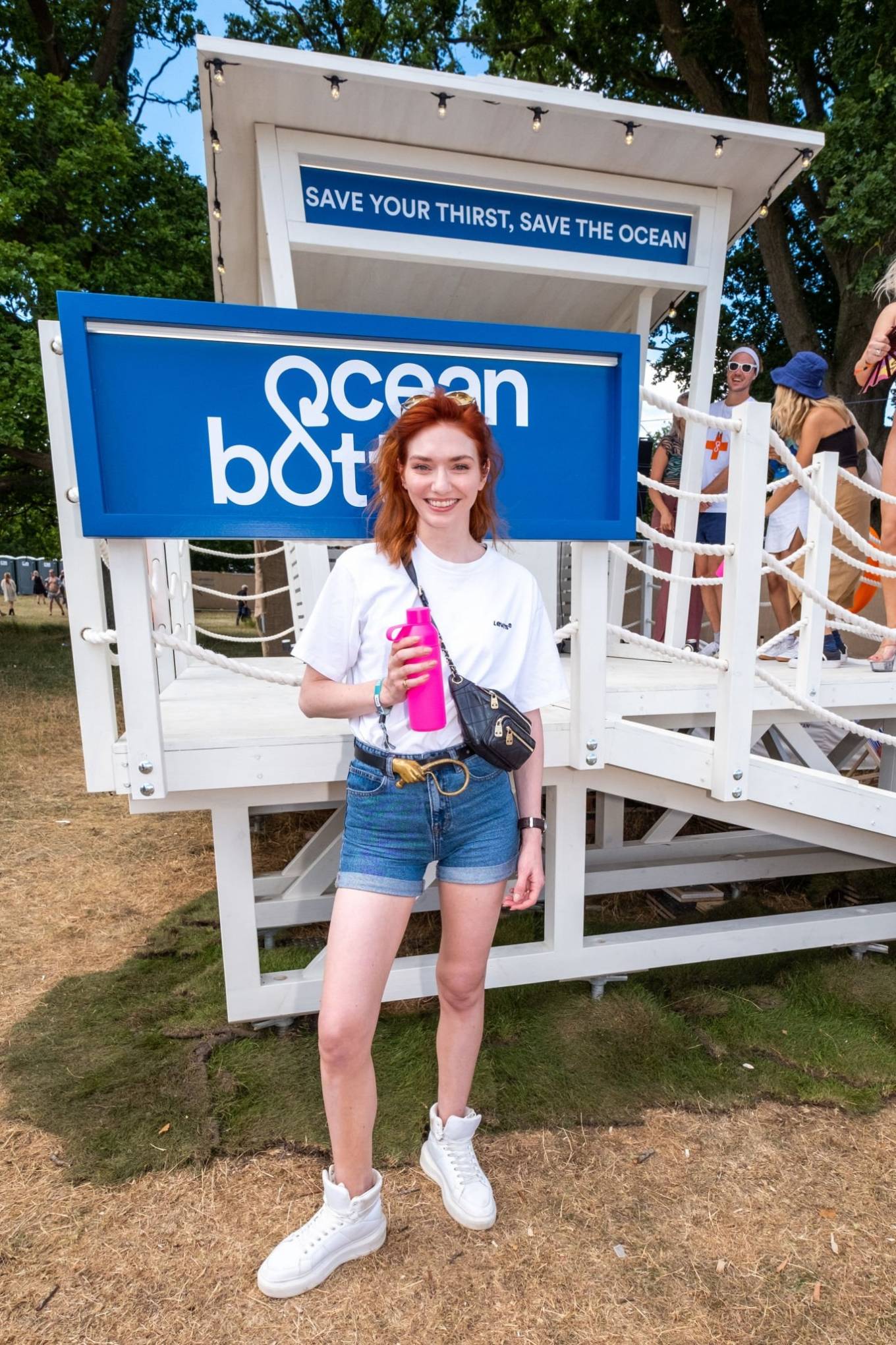 Eleanor Tomlinson 2022 : Eleanor Tomlinson – Ocean Bottle Hydration Station at Cornbury Park in Oxfordshire-01