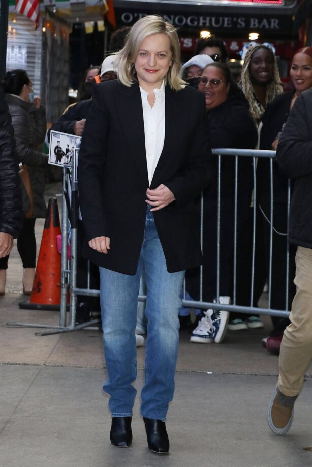 Elisabeth Moss - Arrives at Good Morning America in New York