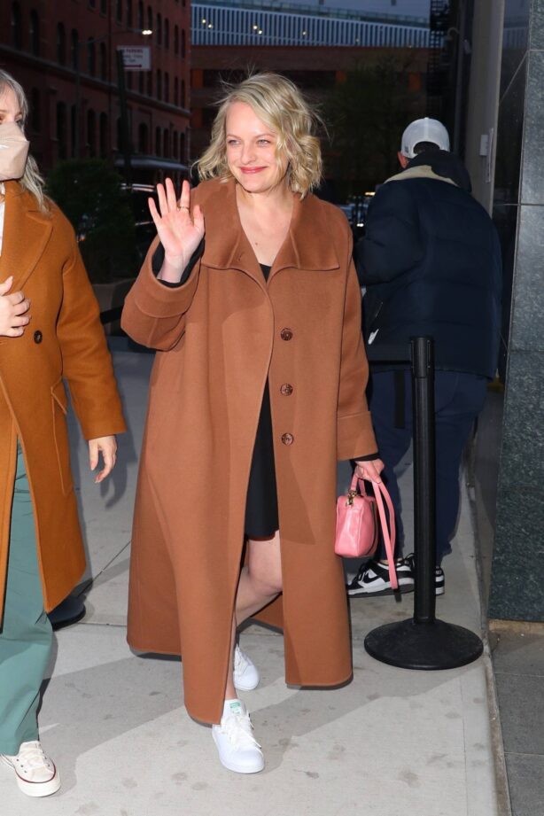 Elisabeth Moss - Arrives to Watch What Happens Live With Andy Cohen in New York