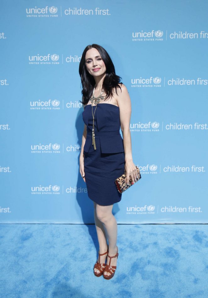 Eliza Dushku - UNICEF Children's Champion Award Dinner in Boston