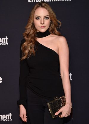 Elizabeth Gillies - Entertainment Weekly and People Magazine Upfront Party in New York