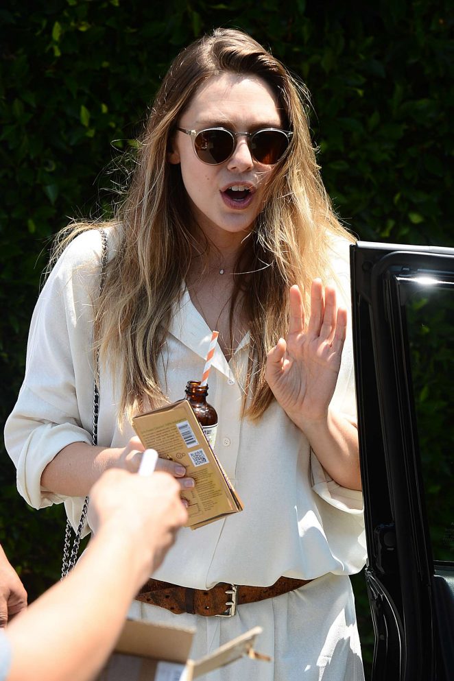 Elizabeth Olsen - Attends InStyle's 'Day of Indulgence' Party in Brentwood