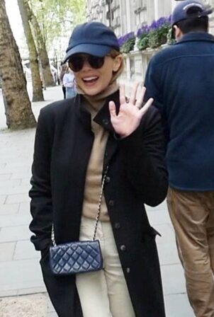 Elizabeth Olsen - Out in London