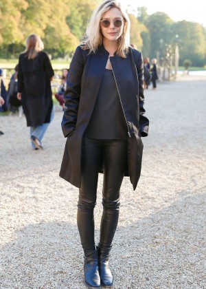 Elizabeth Olsen - The Row Fashion Show at Paris Fashion Week