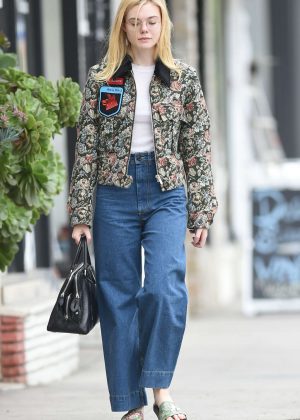 Elle Fanning - Heading to a Nail Salon in Los Angeles