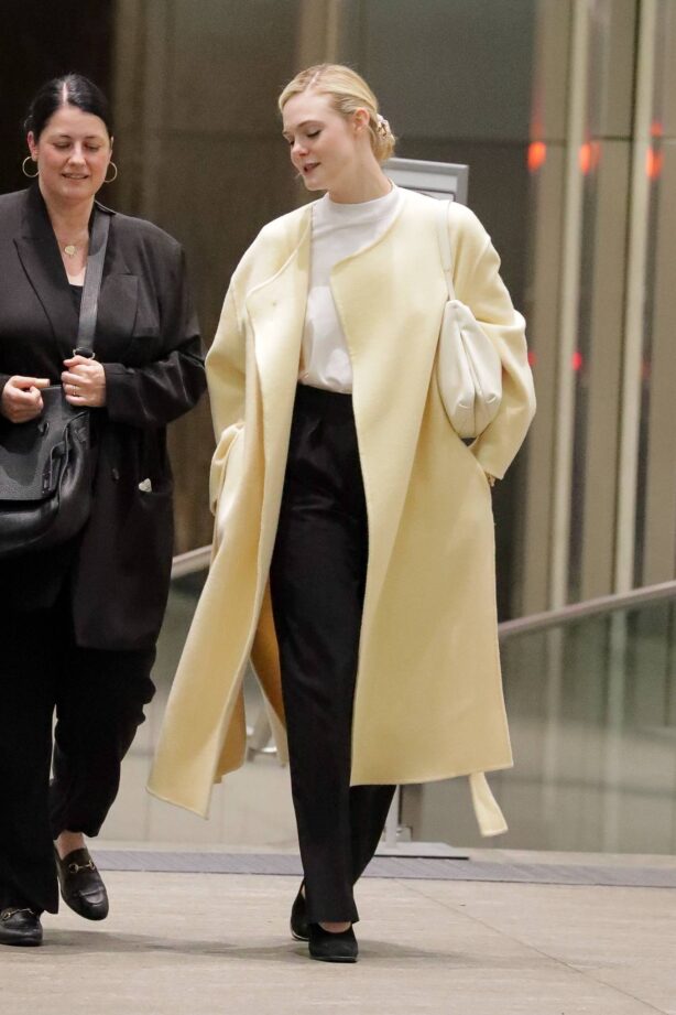 Elle Fanning - Seen with Lucy Liu and friends at Nobu in New York