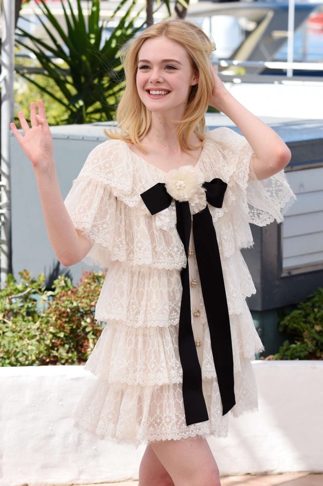 Elle Fanning - 'The Neon Demon' Photocall at 2016 Cannes Film Festival