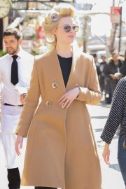 Elle Fanning - Wears Curlers out in NYC
