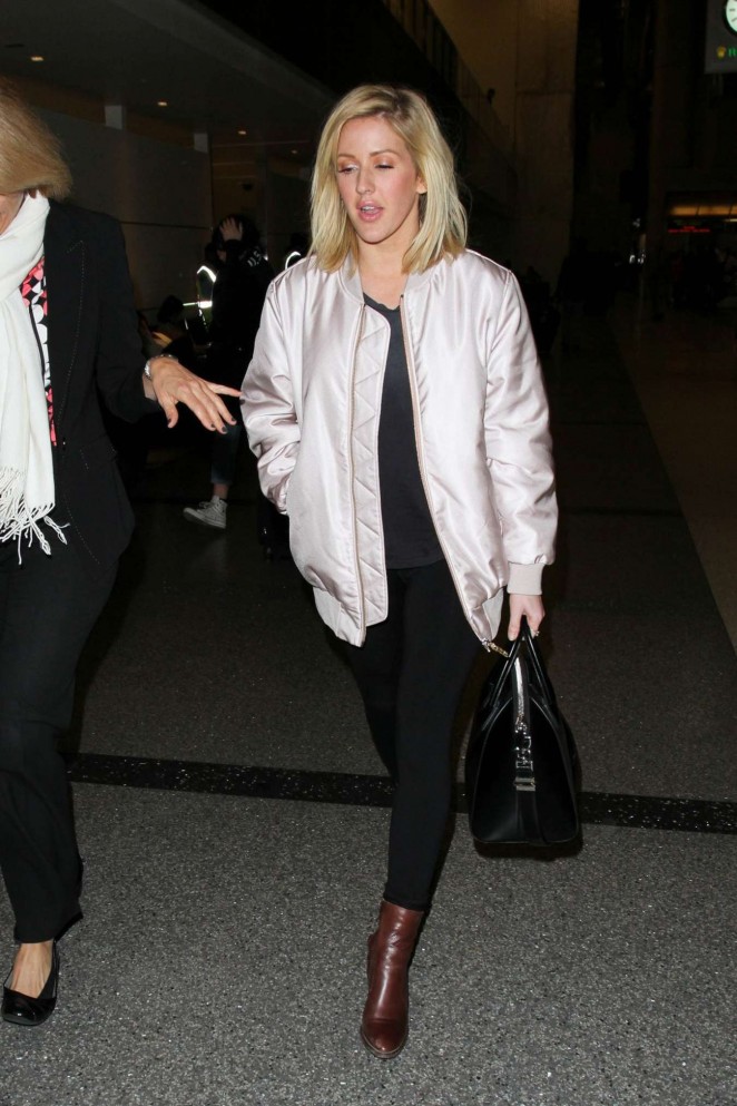 Ellie Goulding - Arrives at LAX Airport in LA