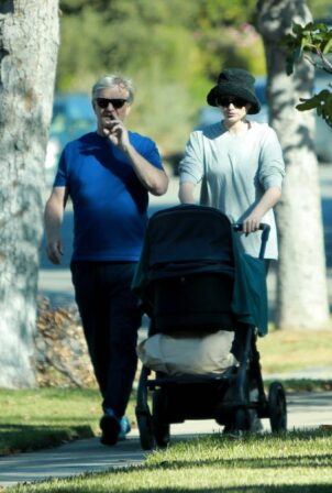 Elsa Hosk - With her father and daughter Tulukki seen near her home in Pasadena