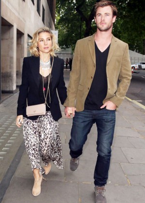 Elsa Pataky and Chris Hemsworth out in London