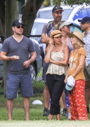 Elsa Pataky, Chris Hemsworth and Matt Damon at a local park in Byron Bay