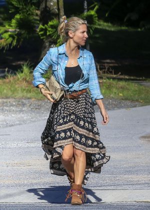 Elsa Pataky in Long Skirt out in Byron Bay