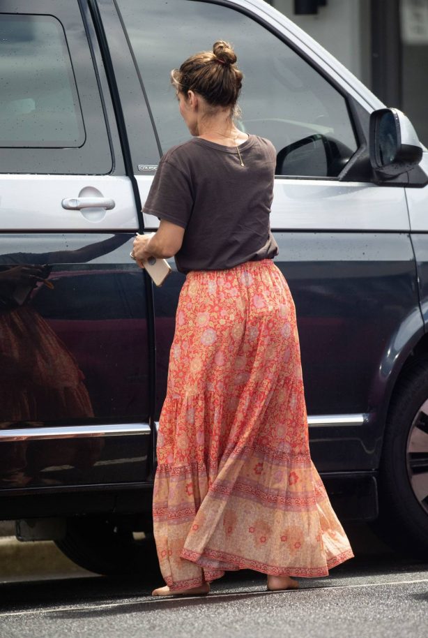 Elsa Pataky - Was spotted while out in Byron Bay