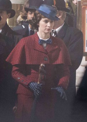 Emily Blunt as Mary Poppins on 'Mary Poppins Returns' set in London