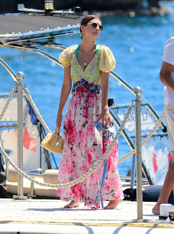 Emily Ratajkowski arriving at Eden Rock in Cannes