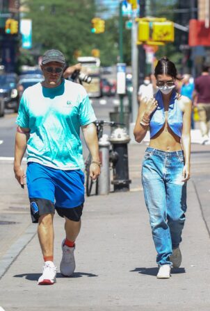 Emily Ratajkowski - Seen with her husband Sebastian Bear-McClard while out in NYC