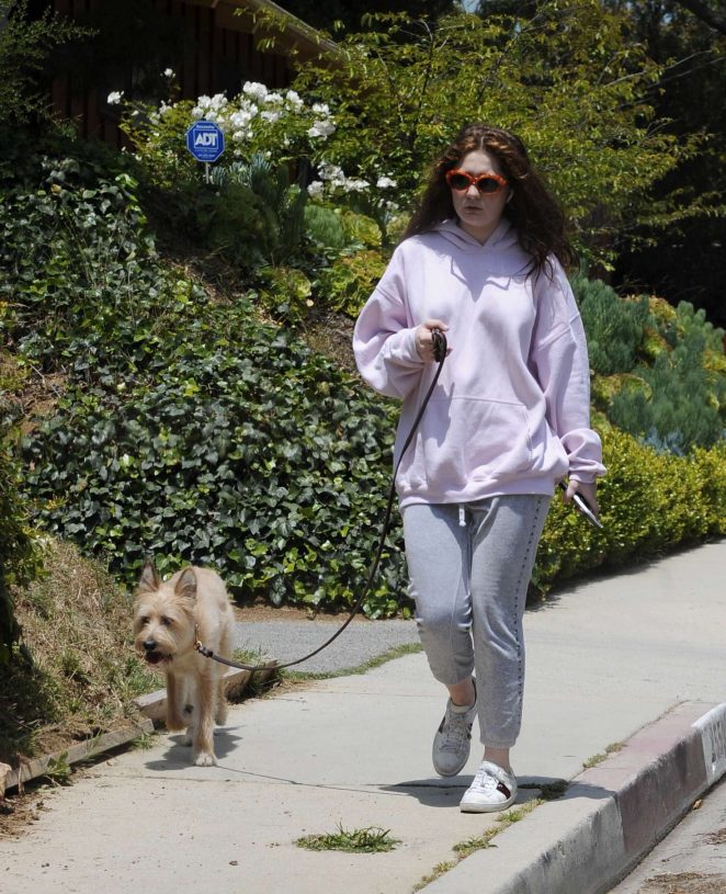 Emma Kenney - Walking her dog in Los Angeles