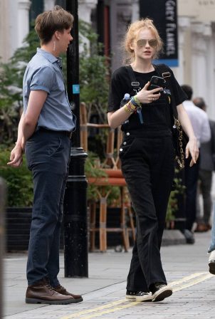 Emma Laird - Arriving at the Chiltern Firehouse with a mystery man in London